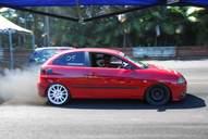 Photo MaitreFou - Auteur : Benjamin - Mots cl&eacute;s :  auto cfg circuit run tc pneu burn and drag pousse 