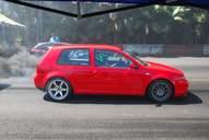 Photo MaitreFou - Auteur : Benjamin - Mots cl&eacute;s :  auto cfg circuit run tc pneu burn and drag pousse 