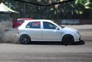 Photo MaitreFou - Auteur : Benjamin - Mots cl&eacute;s :  auto cfg circuit run tc pneu burn and drag pousse 