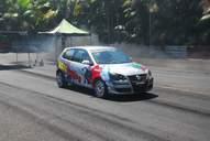 Photo MaitreFou - Auteur : Benjamin - Mots cl&eacute;s :  auto cfg circuit run tc pneu burn and drag pousse 