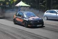 Photo MaitreFou - Auteur : Benjamin - Mots cl&eacute;s :  auto cfg circuit run tc pneu burn and drag pousse 
