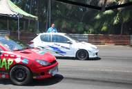 Photo MaitreFou - Auteur : Benjamin - Mots cl&eacute;s :  auto cfg circuit run tc pneu burn and drag pousse 