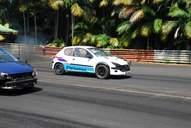 Photo MaitreFou - Auteur : Benjamin - Mots cl&eacute;s :  auto cfg circuit run tc pneu burn and drag pousse 