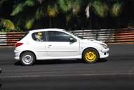 Photo MaitreFou - Auteur : Benjamin - Mots cl&eacute;s :  auto cfg circuit run tc pneu burn and drag pousse 