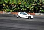 Photo MaitreFou - Auteur : Benjamin - Mots cl&eacute;s :  auto cfg circuit run tc pneu burn and drag pousse 