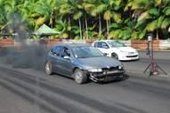 Photo MaitreFou - Auteur : Benjamin - Mots cl&eacute;s :  auto cfg circuit run tc pneu burn and drag pousse 