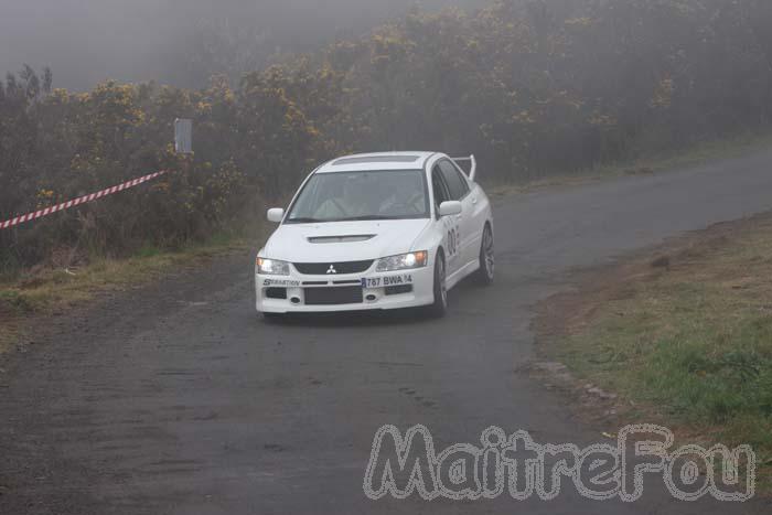 Photo MaitreFou - Auteur : Benjamin & Michael - Mots cl&eacute;s :  auto rallye tampon 1000 km 37eme 
