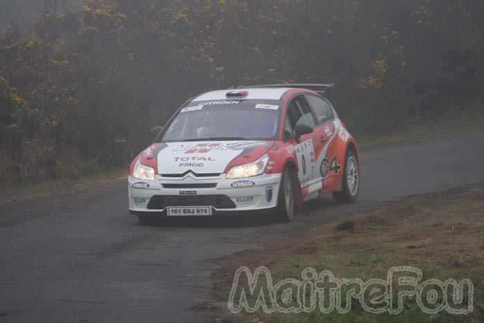 Photo MaitreFou - Auteur : Benjamin & Michael - Mots cl&eacute;s :  auto rallye tampon 1000 km 37eme 