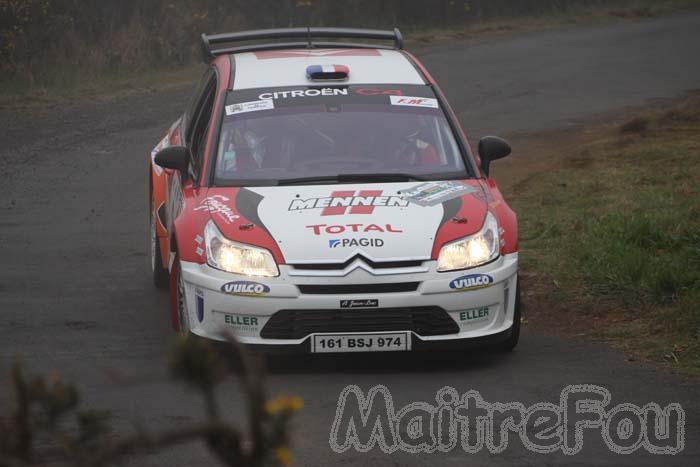 Photo MaitreFou - Auteur : Benjamin & Michael - Mots cl&eacute;s :  auto rallye tampon 1000 km 37eme 