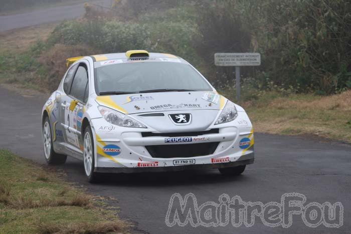 Photo MaitreFou - Auteur : Benjamin & Michael - Mots cl&eacute;s :  auto rallye tampon 1000 km 37eme 