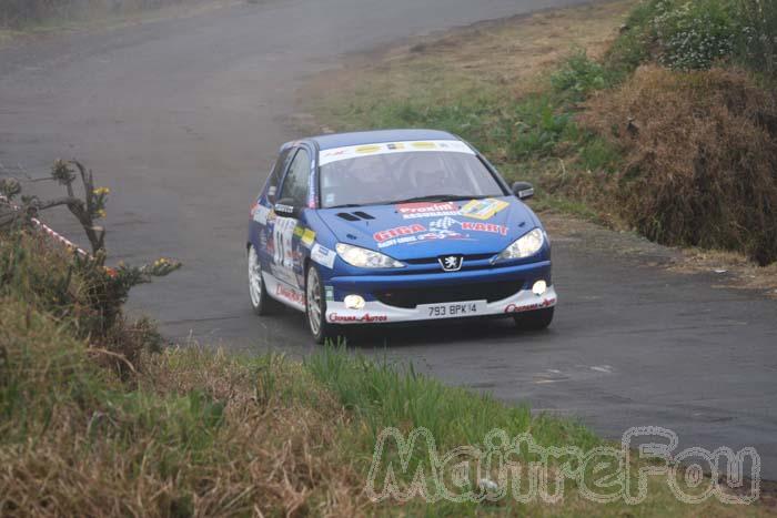 Photo MaitreFou - Auteur : Benjamin & Michael - Mots cl&eacute;s :  auto rallye tampon 1000 km 37eme 