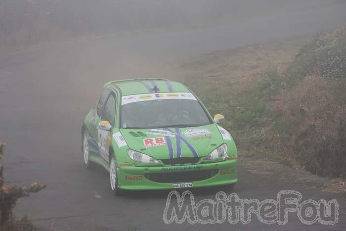 Photo MaitreFou - Auteur : Benjamin & Michael - Mots cl&eacute;s :  auto rallye tampon 1000 km 37eme 