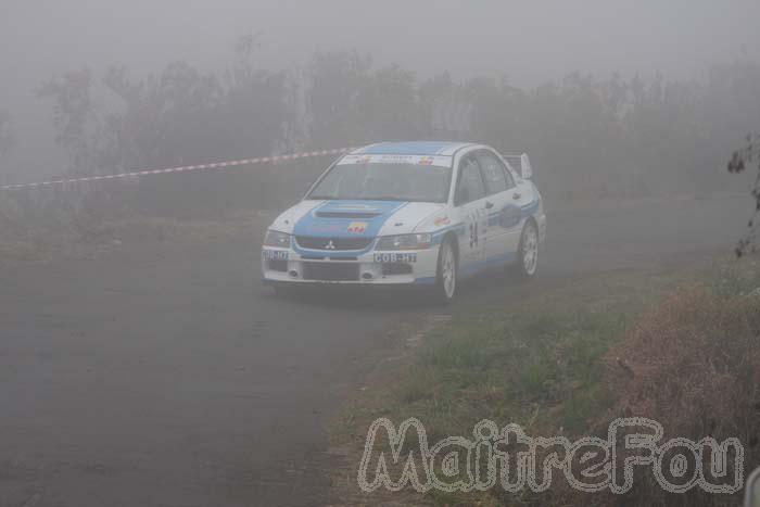 Photo MaitreFou - Auteur : Benjamin & Michael - Mots cl&eacute;s :  auto rallye tampon 1000 km 37eme 