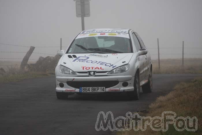 Photo MaitreFou - Auteur : Benjamin & Michael - Mots cl&eacute;s :  auto rallye tampon 1000 km 37eme 