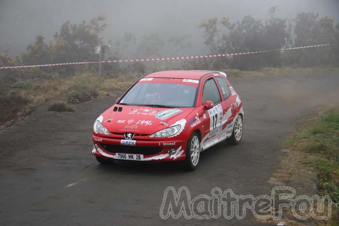 Photo MaitreFou - Auteur : Benjamin & Michael - Mots cl&eacute;s :  auto rallye tampon 1000 km 37eme 