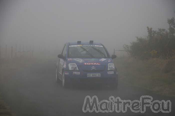 Photo MaitreFou - Auteur : Benjamin & Michael - Mots cl&eacute;s :  auto rallye tampon 1000 km 37eme 