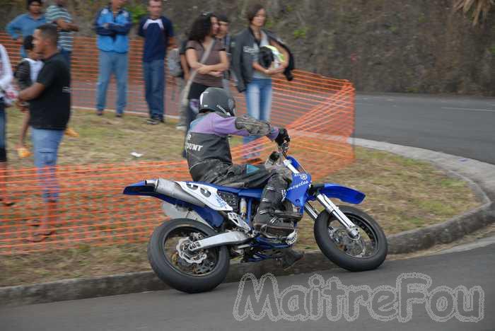 Photo MaitreFou - Auteur : Murielle et Benjamin - Mots clés :  moto course de cote pocket bike trail monobike routiere scooter boites trois bassins quads 