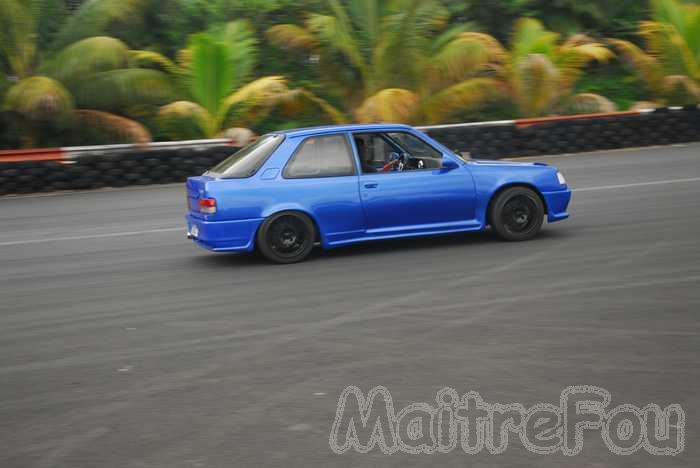 Photo MaitreFou - Auteur : Equipe MaitreFou - Mots cl&eacute;s :  auto run libre pousse performances circuit felix guichard 