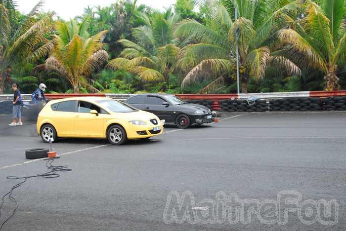 Photo MaitreFou - Auteur : Equipe MaitreFou - Mots cl&eacute;s :  auto run libre pousse performances circuit felix guichard roulage 