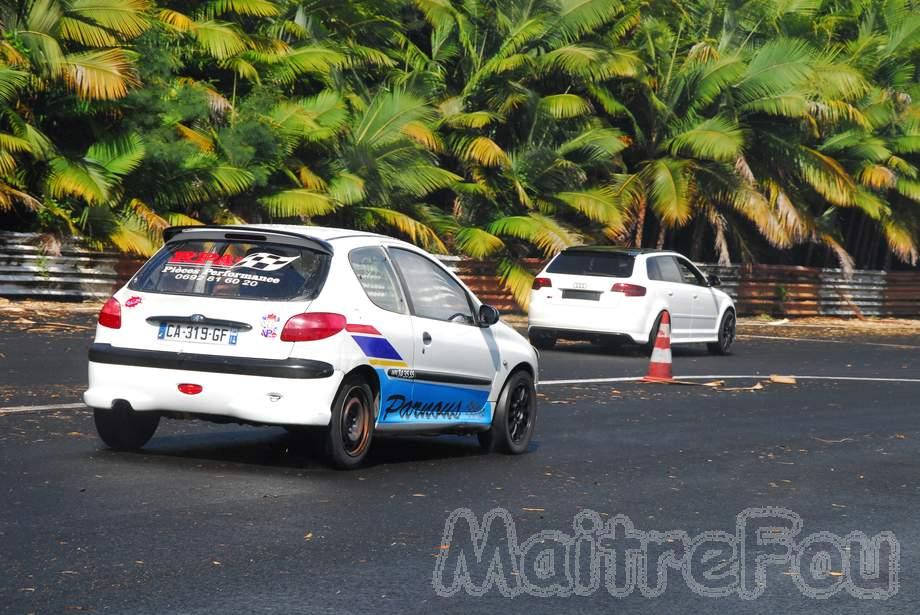 Photo MaitreFou - Auteur : MaitreFou - Mots cl&eacute;s :  auto moto cfg circuit run olivier moutoussamy essais libres pousse scooter drag tmax supra 