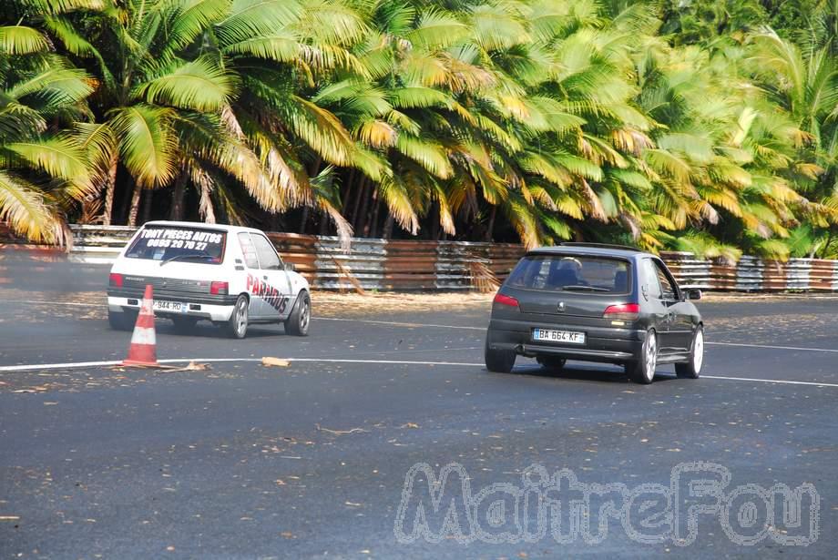 Photo MaitreFou - Auteur : MaitreFou - Mots clés :  auto moto cfg circuit run olivier moutoussamy essais libres pousse scooter drag tmax supra 