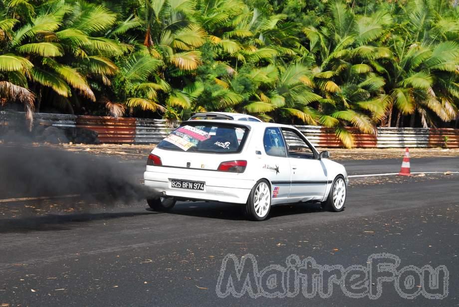 Photo MaitreFou - Auteur : MaitreFou - Mots clés :  auto moto cfg circuit run olivier moutoussamy essais libres pousse scooter drag tmax supra 