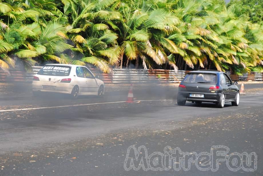 Photo MaitreFou - Auteur : MaitreFou - Mots clés :  auto moto cfg circuit run olivier moutoussamy essais libres pousse scooter drag tmax supra 