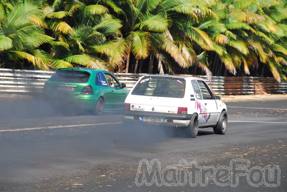Photo MaitreFou - Auteur : MaitreFou - Mots clés :  auto moto cfg circuit run olivier moutoussamy essais libres pousse scooter drag tmax supra 