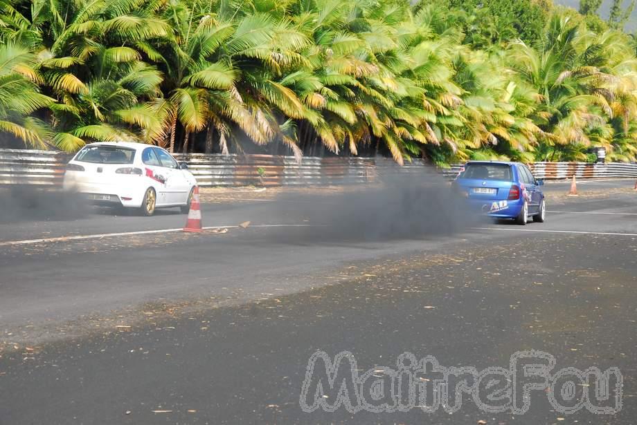 Photo MaitreFou - Auteur : MaitreFou - Mots clés :  auto moto cfg circuit run olivier moutoussamy essais libres pousse scooter drag tmax supra 
