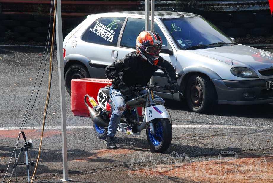 Photo MaitreFou - Auteur : MaitreFou - Mots clés :  auto moto cfg circuit run olivier moutoussamy essais libres pousse scooter drag tmax supra 