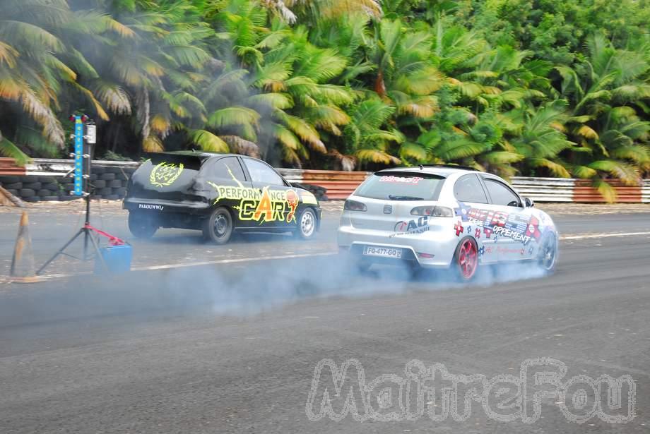 Photo MaitreFou - Auteur : MaitreFou - Mots clés :  auto moto cfg circuit run olivier moutoussamy essais libres pousse scooter drag tmax supra 