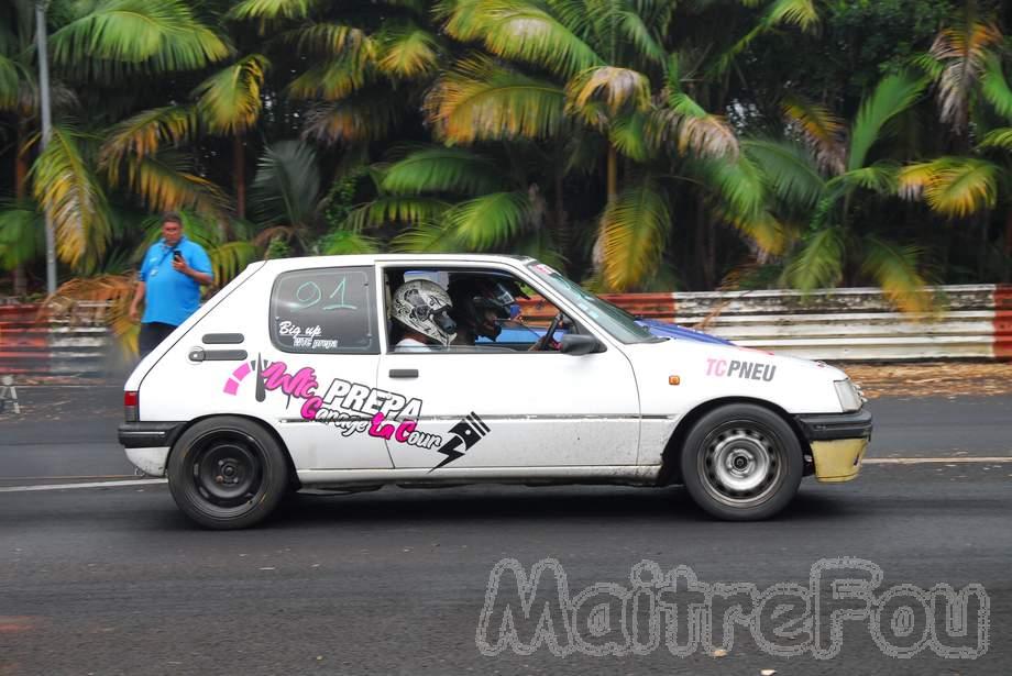Photo MaitreFou - Auteur : MaitreFou - Mots clés :  auto moto cfg circuit run olivier moutoussamy essais libres pousse scooter drag tmax supra 