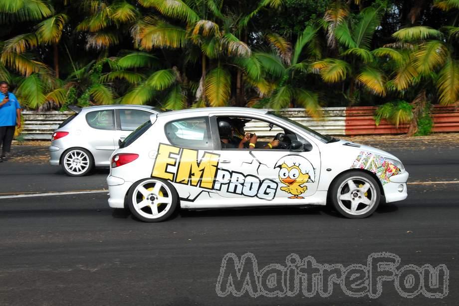 Photo MaitreFou - Auteur : MaitreFou - Mots clés :  auto moto cfg circuit run olivier moutoussamy essais libres pousse scooter drag tmax supra 