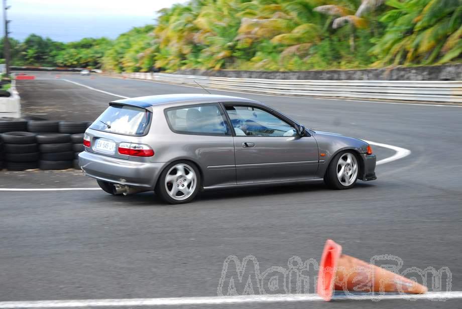 Photo MaitreFou - Auteur : MaitreFou - Mots clés :  auto roulage cfg circuit time attack mitsubishi subaru toyota megane mazda rx8 