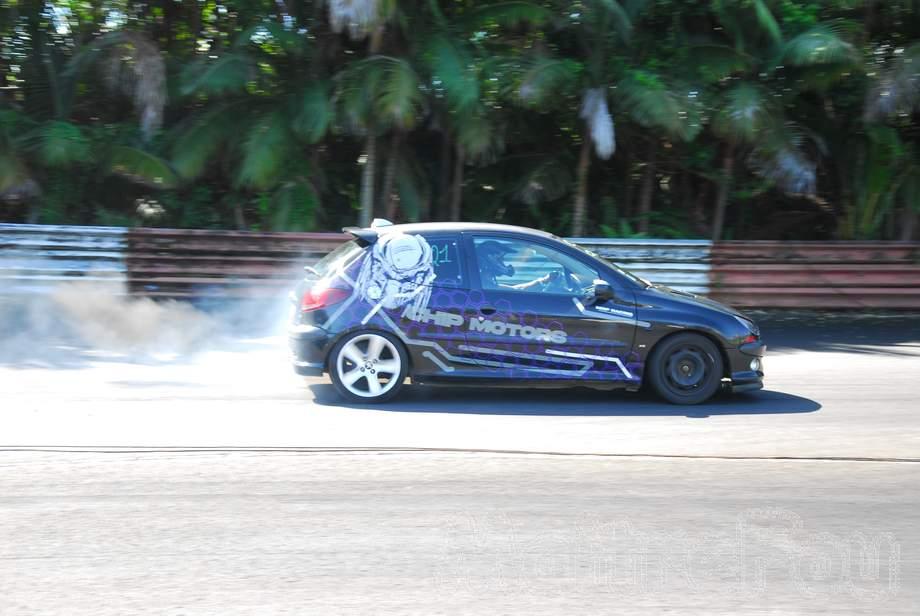 Photo MaitreFou - Auteur : Benjamin - Mots clés :  auto cfg circuit run chinoixxx diesel essais libres pousse 