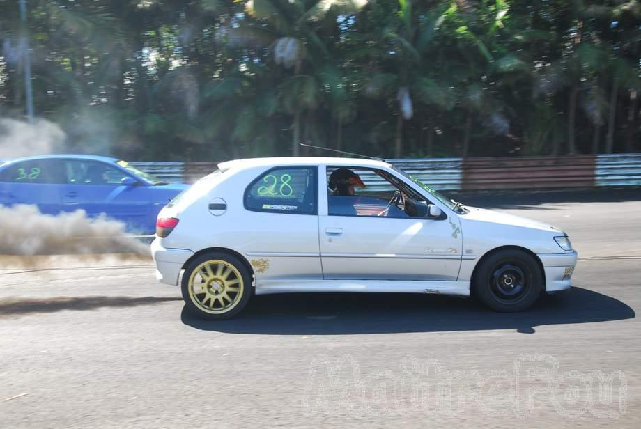 Photo MaitreFou - Auteur : Benjamin - Mots cl&eacute;s :  auto cfg circuit run chinoixxx diesel essais libres pousse 