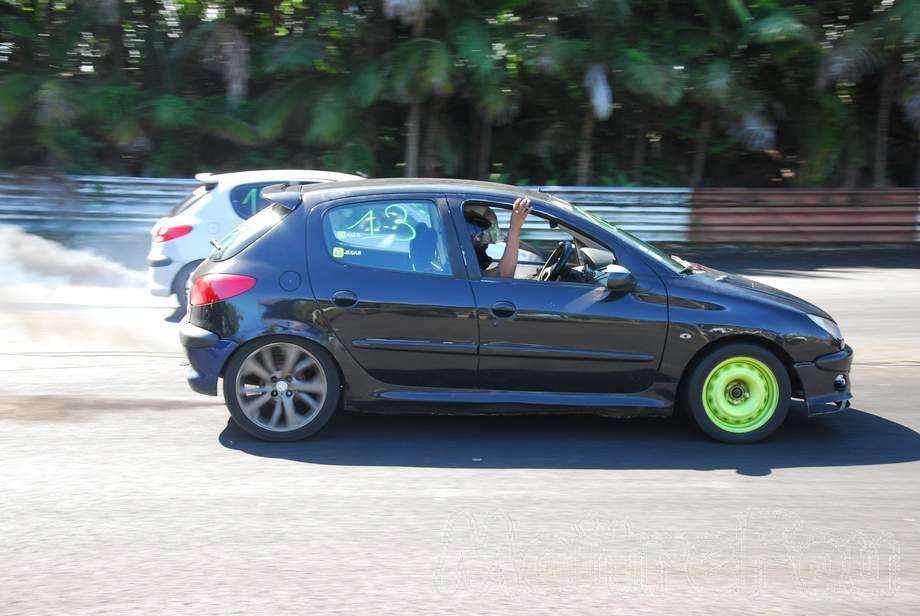 Photo MaitreFou - Auteur : Benjamin - Mots clés :  auto cfg circuit run chinoixxx diesel essais libres pousse 