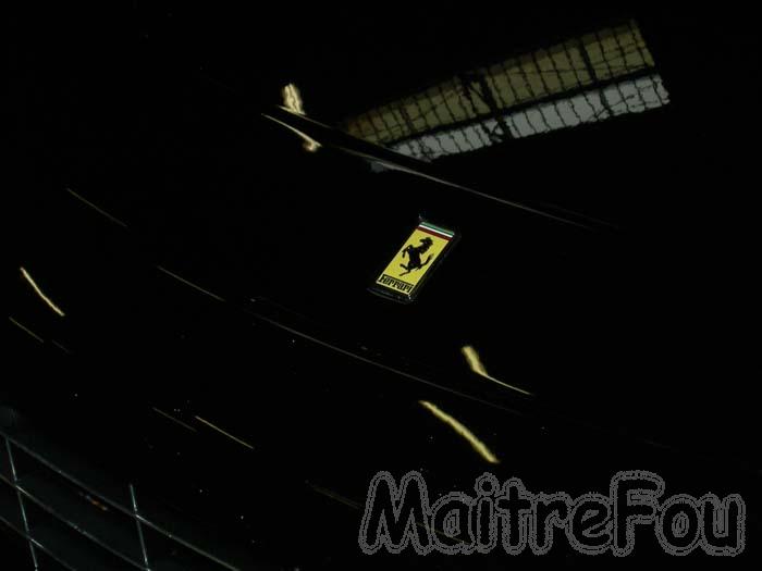 Photo MaitreFou - Auteur : Michael Grondin - Mots clés :  exposition auto toulouse fee rarissime ferrari rouge rotary club 