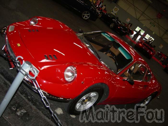 Photo MaitreFou - Auteur : Michael Grondin - Mots clés :  exposition auto toulouse fee rarissime ferrari rouge rotary club 
