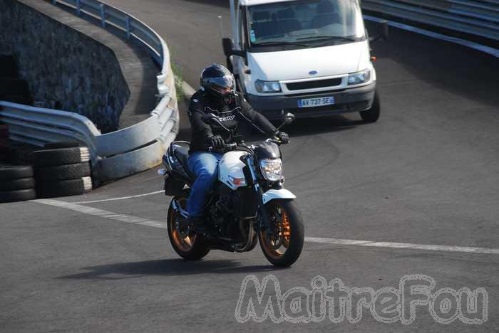 Photo MaitreFou - Auteur : Equipe MaitreFou - Mots clés :  auto moto cfg circuit pilotage drift tmvr maitrefou 
