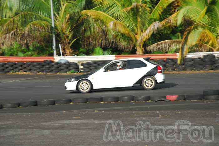 Photo MaitreFou - Auteur : Equipe MaitreFou - Mots clés :  auto cfg circuit pilotage jap974 touge battle bmw drift 
