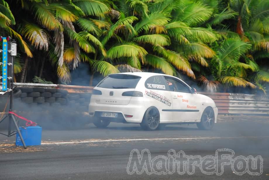 Photo MaitreFou - Auteur : MaitreFou - Mots clés :  auto moto cfg circuit run olivier moutoussamy essais libres pousse scooter drag tmax supra 