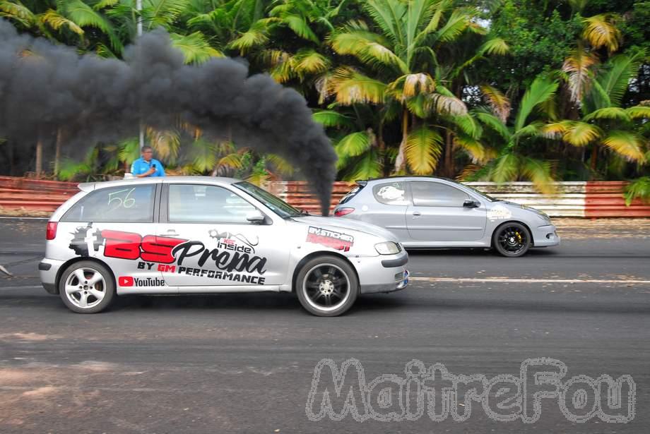 Photo MaitreFou - Auteur : MaitreFou - Mots clés :  auto moto cfg circuit run olivier moutoussamy essais libres pousse scooter drag tmax supra 